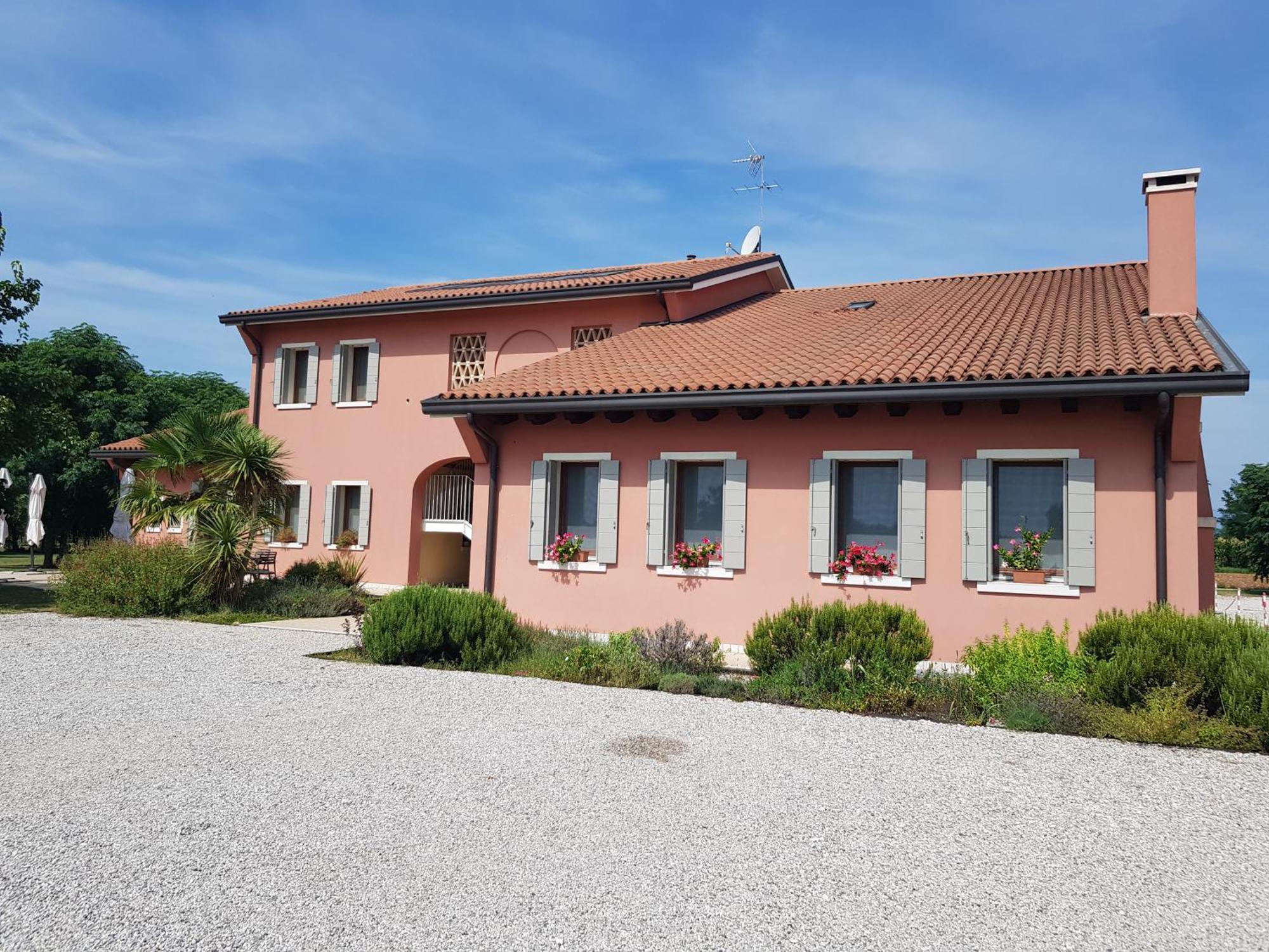Agriturismo Casa Rossa Postioma エクステリア 写真