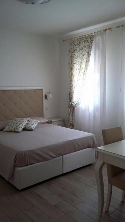 Agriturismo Casa Rossa Postioma エクステリア 写真